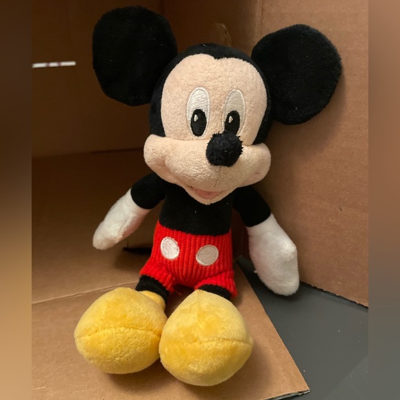 11" Disney Mickey Mouse Stuffed Toy Soft Plush Toy - Picture 1 of 4